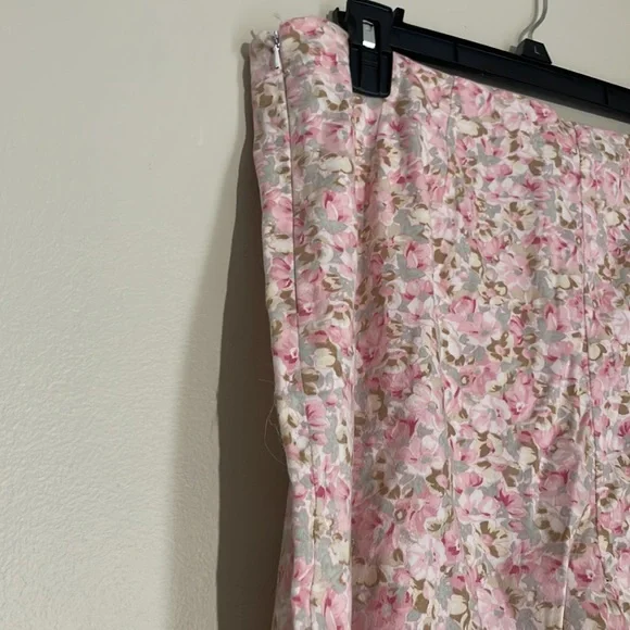 Floral Pants - Picture 5 of 6